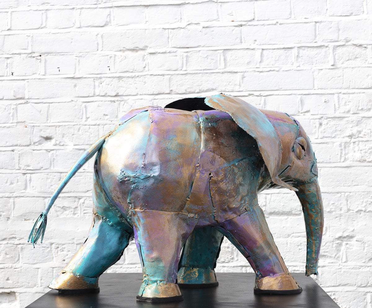 Zulu - Original Sculpture - SOLD by artist Rozanne Bell - Wyecliffe Galleries