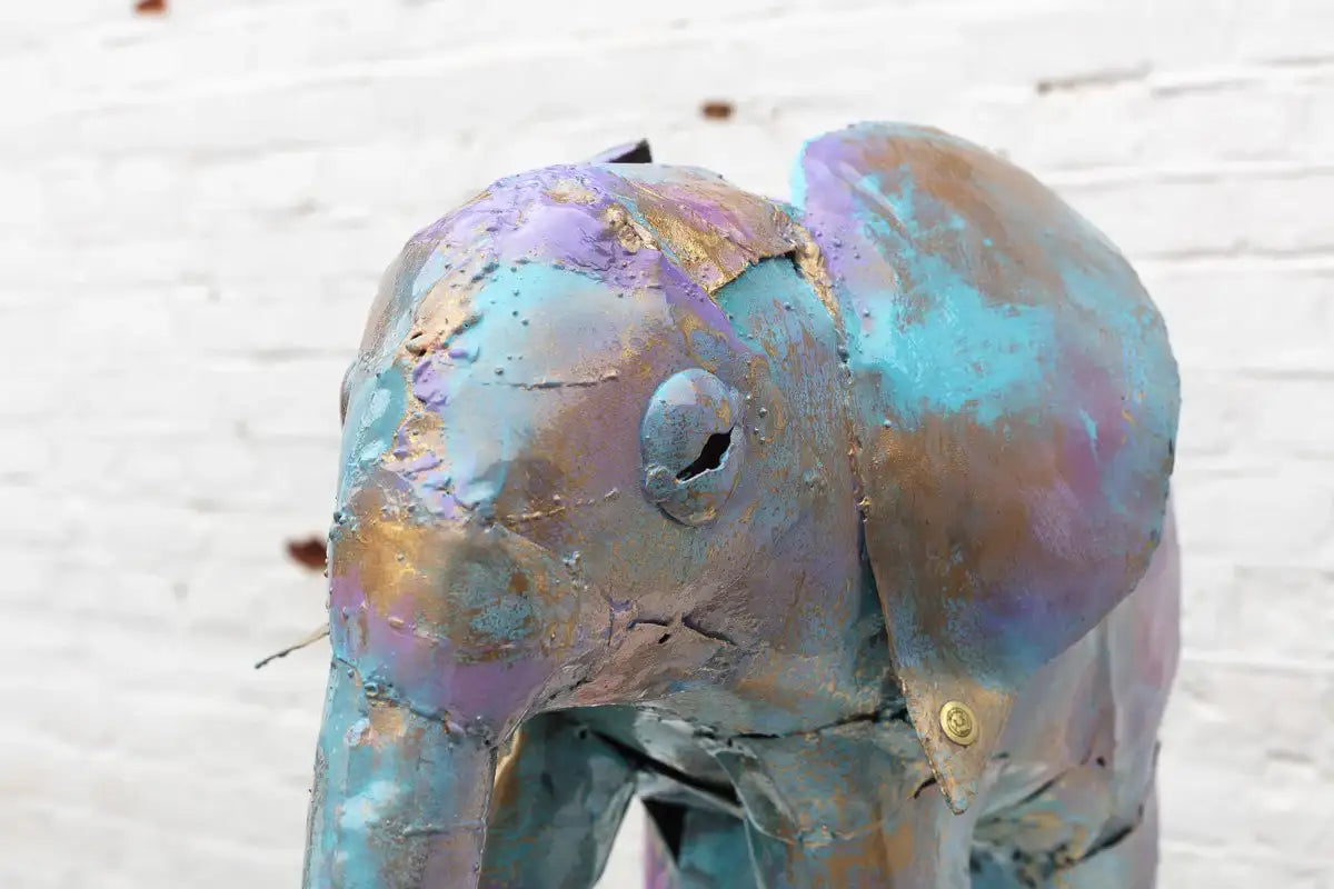 Zulu - Original Sculpture - SOLD by artist Rozanne Bell - Wyecliffe Galleries