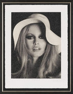 La Parisienne - Edition - SOLD OUT by artist Simon Claridge - Wyecliffe Galleries