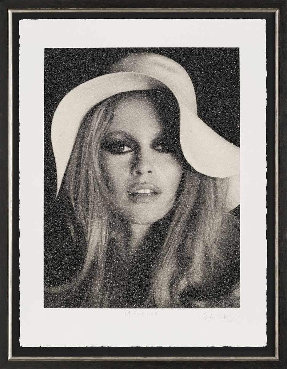 La Parisienne - Edition - SOLD OUT by artist Simon Claridge - Wyecliffe Galleries