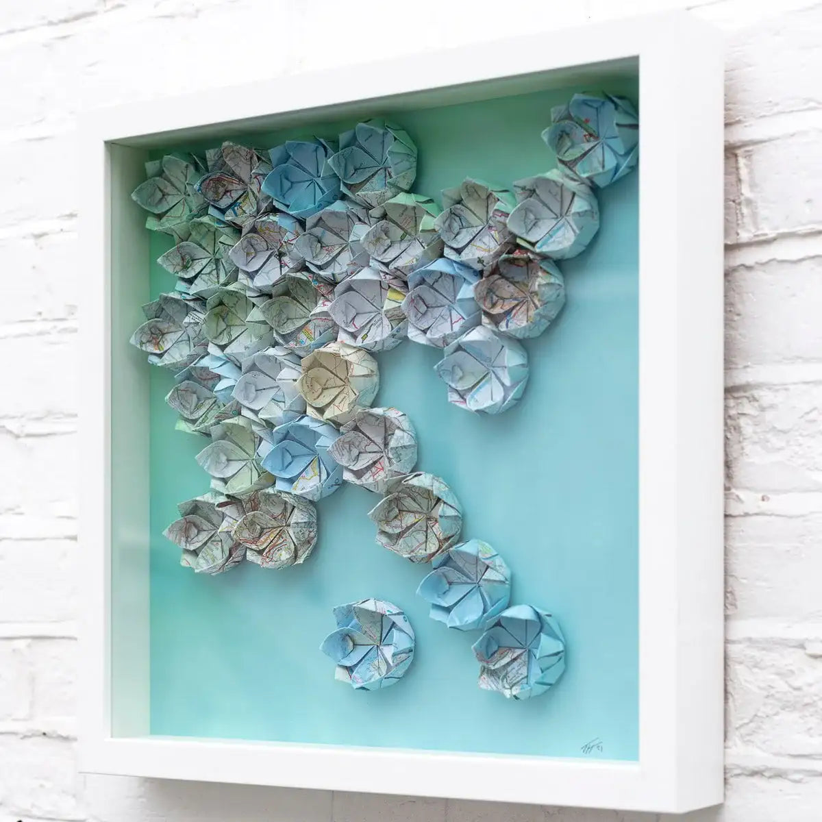 Fold - M30 - Original - SOLD by artist Tristan Hibberd - Wyecliffe Galleries