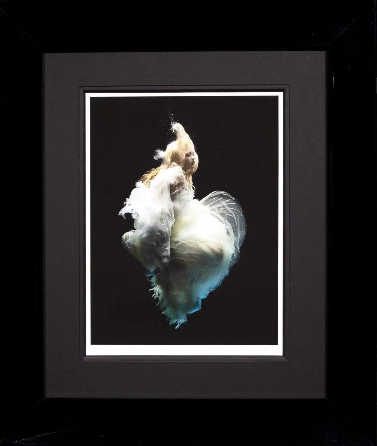 Angel 5 - Edition by artist Zena Holloway - Wyecliffe Galleries